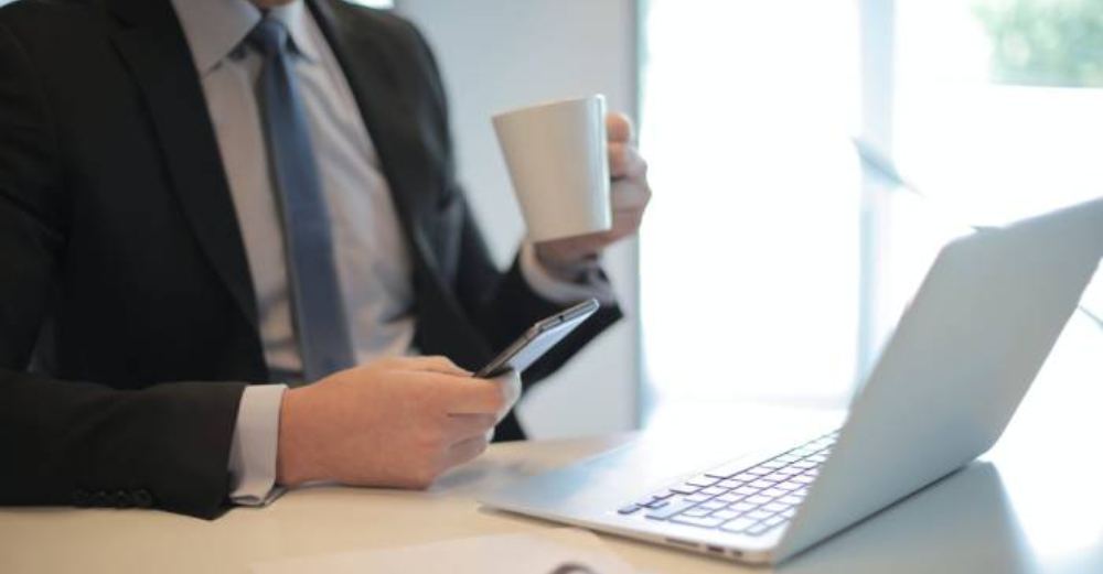 Best Practices on How to Run AGMs Virtually best-practices-on-how-to-run-agms-virtually